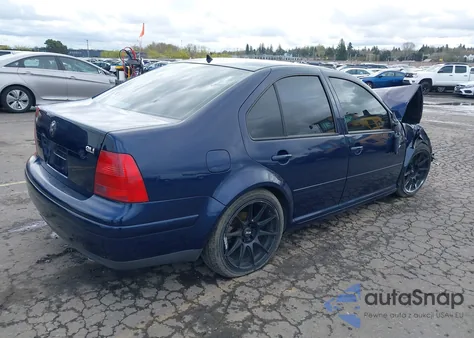 2002 Volkswagen Jetta Gli from USA, damaged, VIN 3VWVH69M32M177792